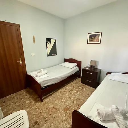 92 Tatil Evi Golem (Tirana)
